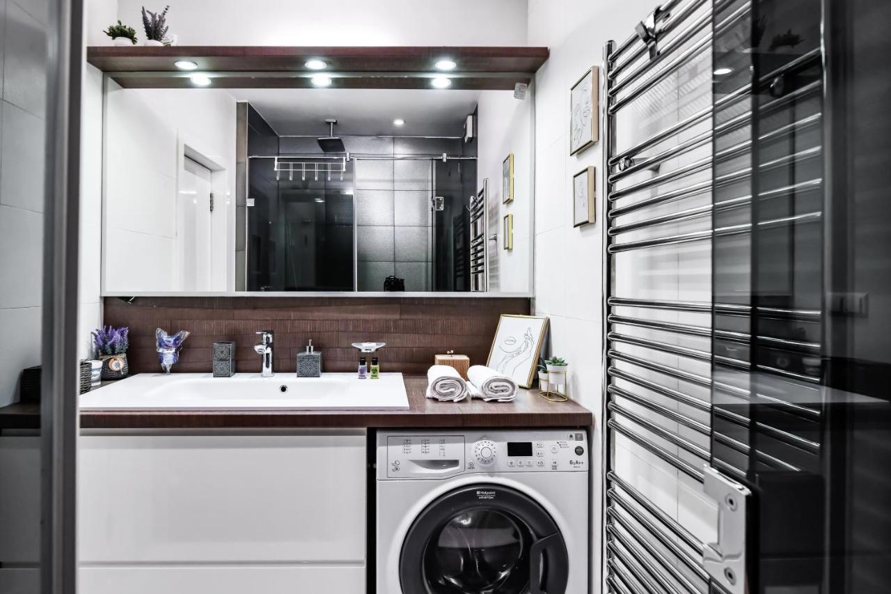 2 Bedroom Penthouse In City Center, Free Parking Сараєво Екстер'єр фото